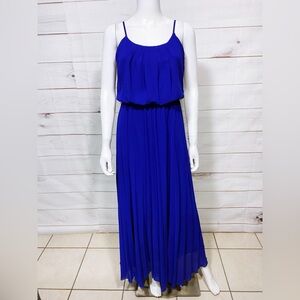 Elegant Blue Maxi Dress